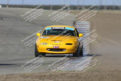 media/Oct-25-2025-CalClub SCCA (Sat) [[34c778dfbe]]/Group 5/Race/